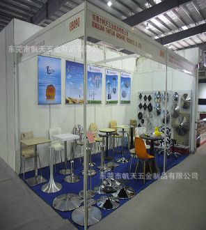 東莞帆天工廠 優質鋁合金折疊桌腳一站式供應，賦能家具產業升級